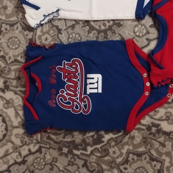 NY Giants Onesies - Picture 3 of 8
